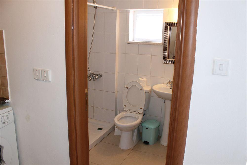 Galatia'S Court Apartment Paphos Ngoại thất bức ảnh